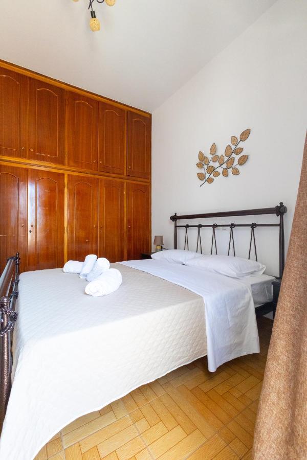Comfortable Apartment Naxos City Екстер'єр фото