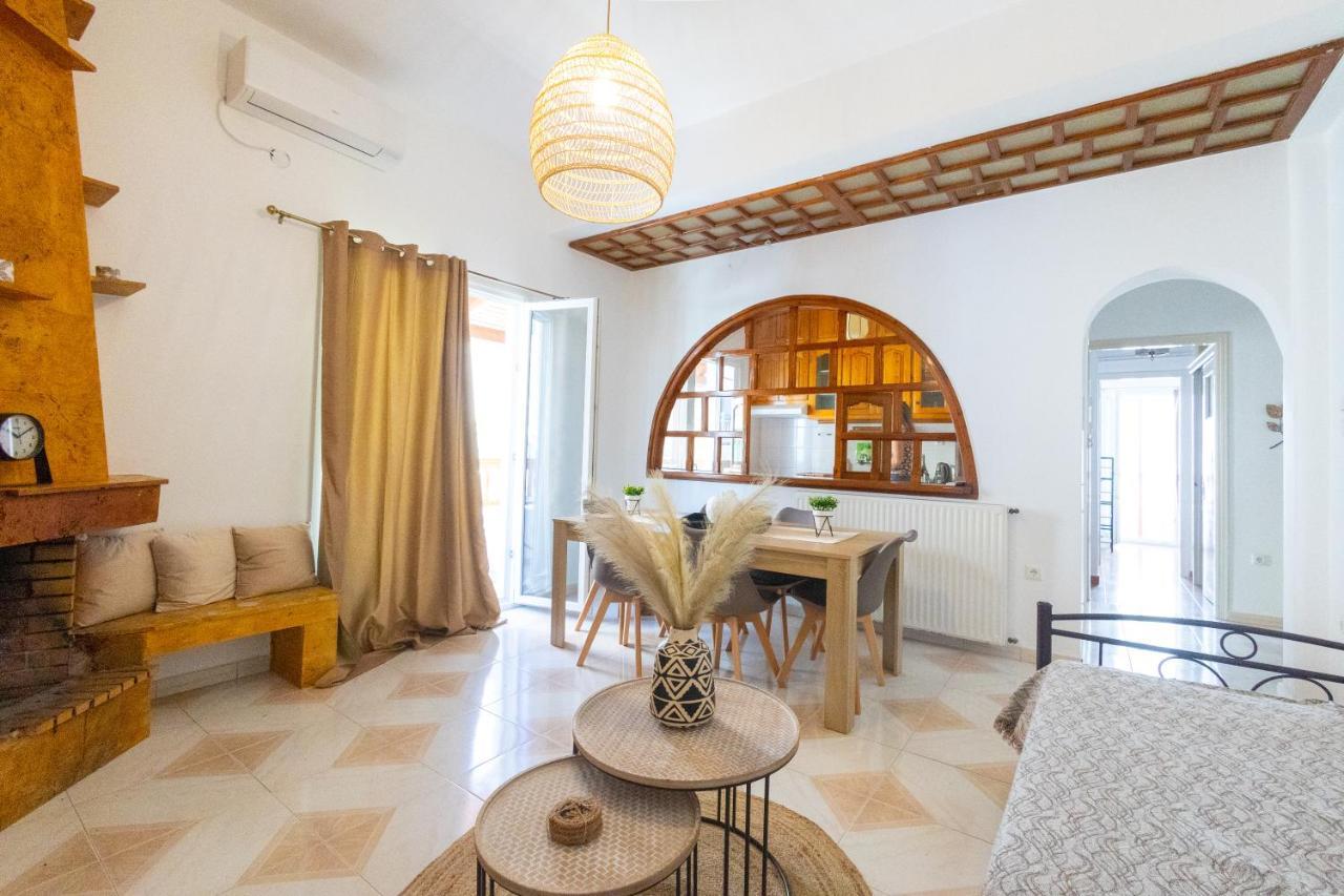 Comfortable Apartment Naxos City Екстер'єр фото